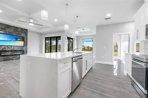 3037 SW 4th Place Cape Coral FL 33914