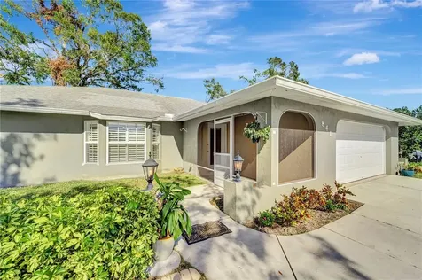 841 E Seminole Drive Venice FL 34293
