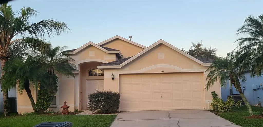 1954 Grenville Court Wesley Chapel FL 33543