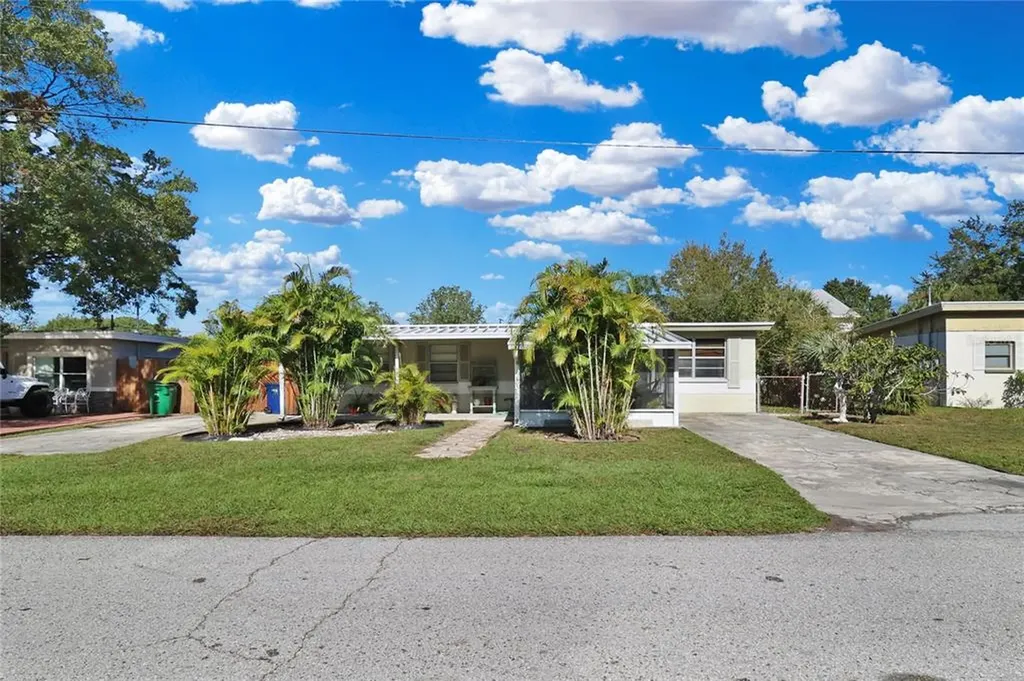 3507 W Price Avenue Tampa FL 33611