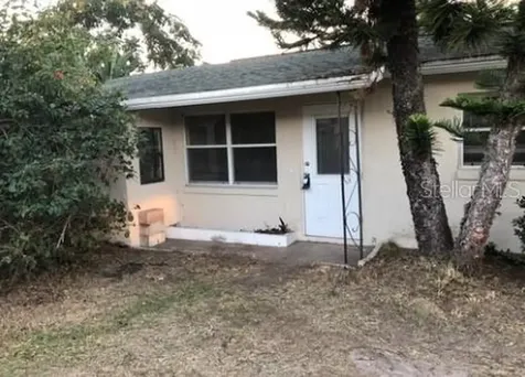 1619 3rd Street Leesburg FL 34748