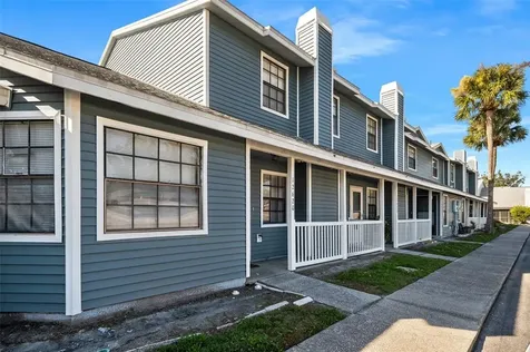 12620 Castle Hill Drive Tampa FL 33624