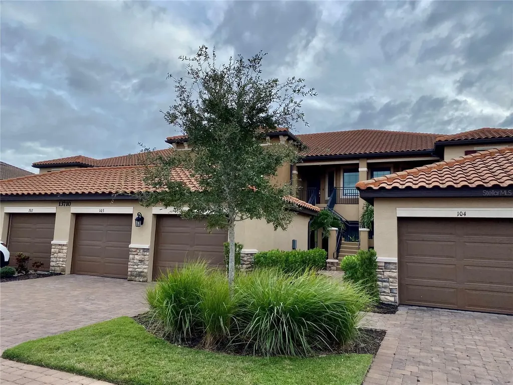 13710 Messina Loop Bradenton FL 34211