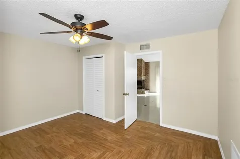 1846 Springbush Lane Clearwater FL 33763