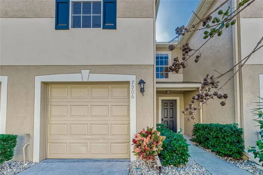 7906 Longwood Run Lane Tampa FL 33615