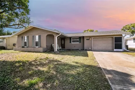 10217 Orchid Drive Port Richey FL 34668