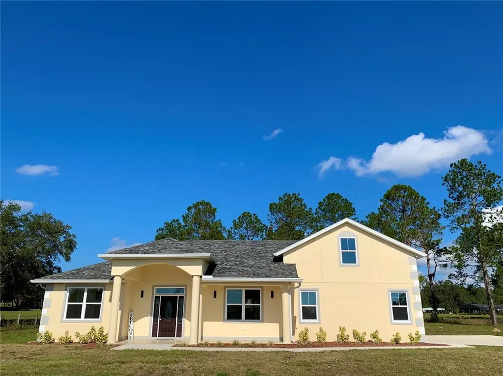 41385 Emeralda Island Road Leesburg FL 34788