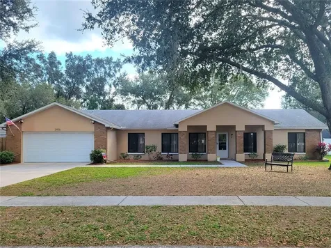 2405 Buckhorn School Court Valrico FL 33594