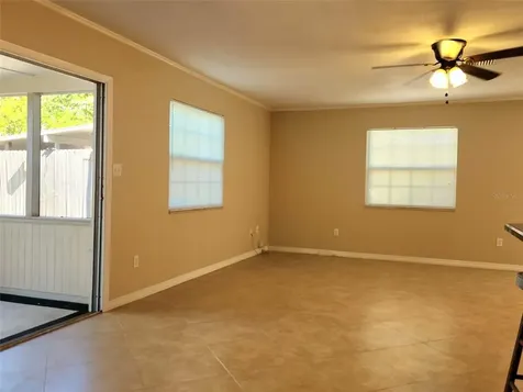 904 37th Street W Bradenton FL 34205
