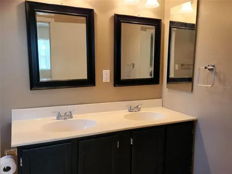 904 37th Street W Bradenton FL 34205