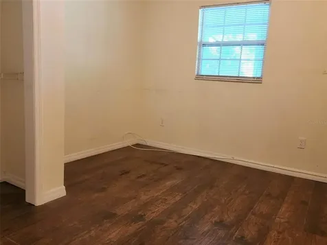 904 37th Street W Bradenton FL 34205