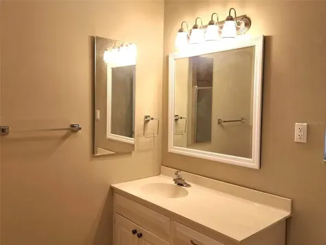 904 37th Street W Bradenton FL 34205