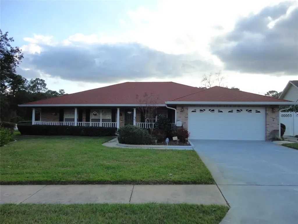 101 Barclay Court Debary FL 32713