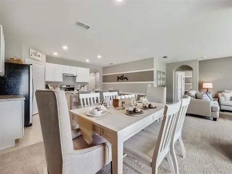 102 Coconut Grove Way Kissimmee FL 34758