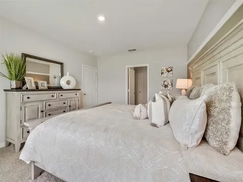 102 Coconut Grove Way Kissimmee FL 34758