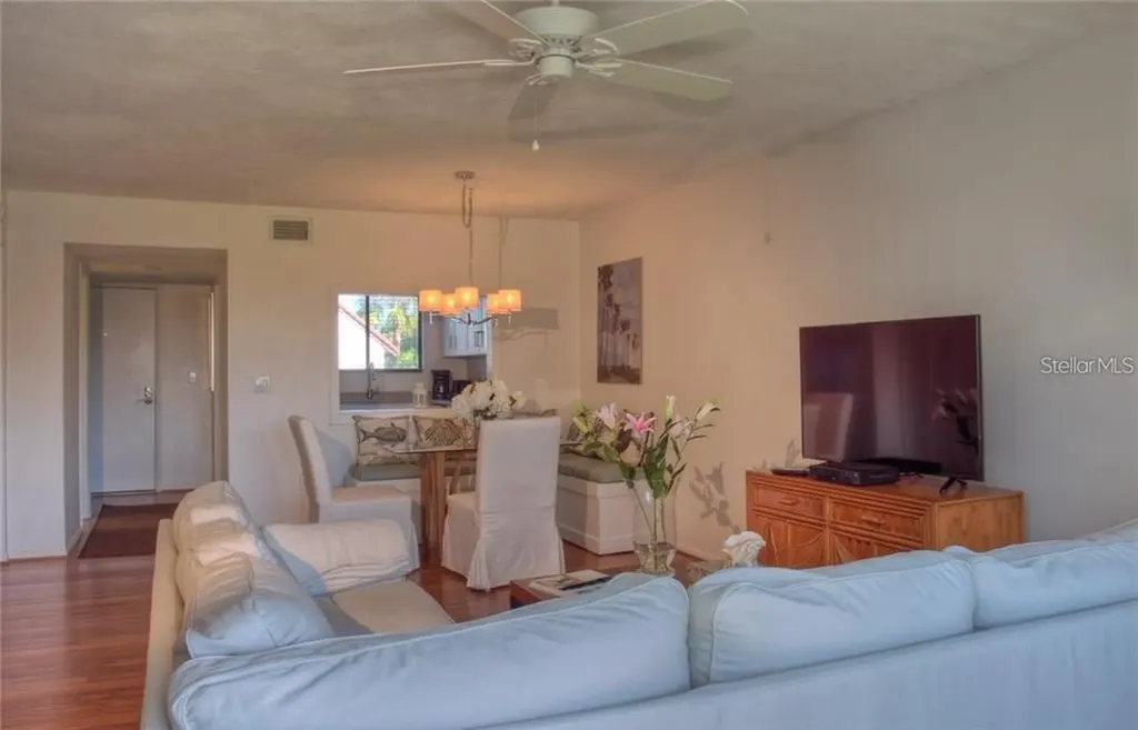 1622 Stickney Point Road Sarasota FL 34231