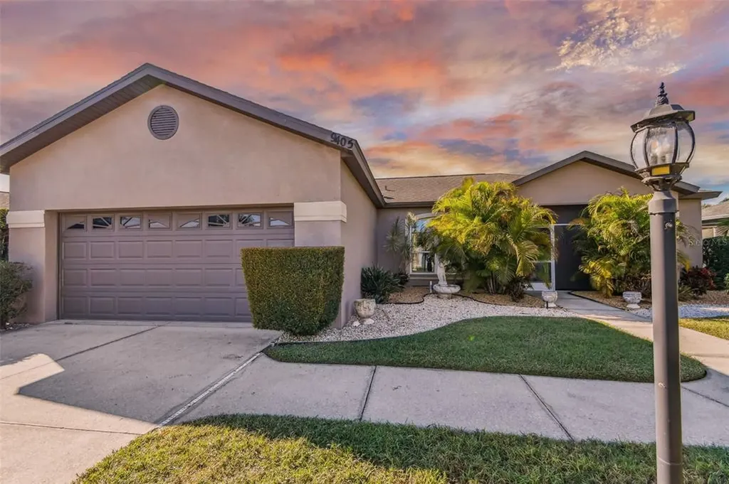 9405 69th Avenue E Palmetto FL 34221