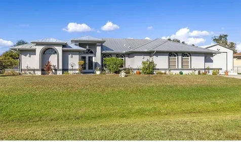 6541 Maytree Circle Fort Myers FL 33905