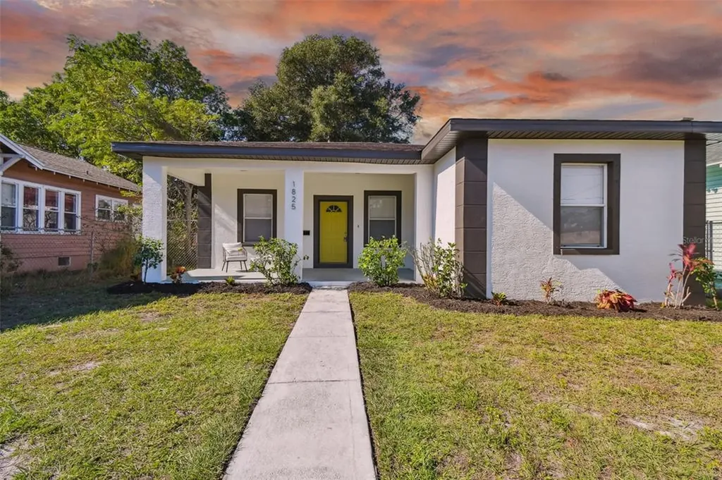 1825 19th Street S St Petersburg FL 33712