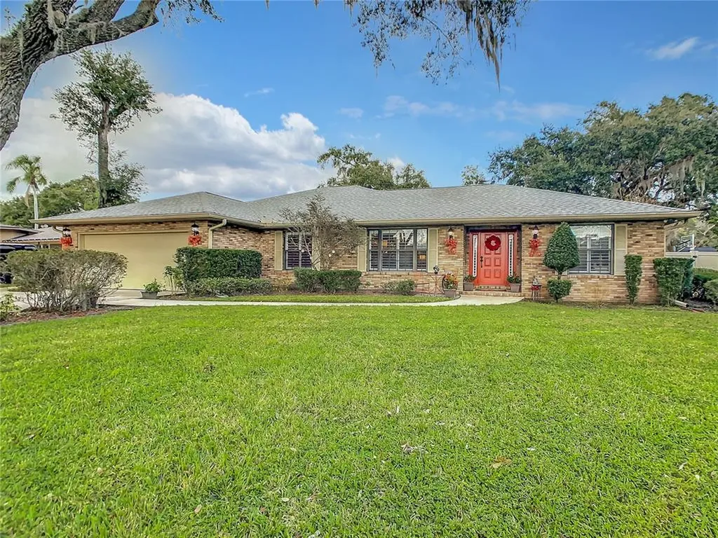 1813 Admiral Court Kissimmee FL 34744
