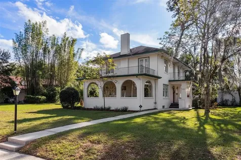 1242 Golden Lane Orlando FL 32804