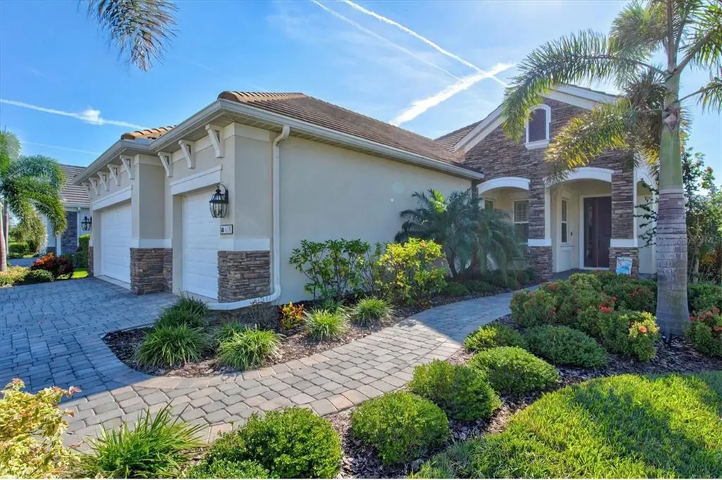 618 Wildlife Glen Bradenton FL 34209