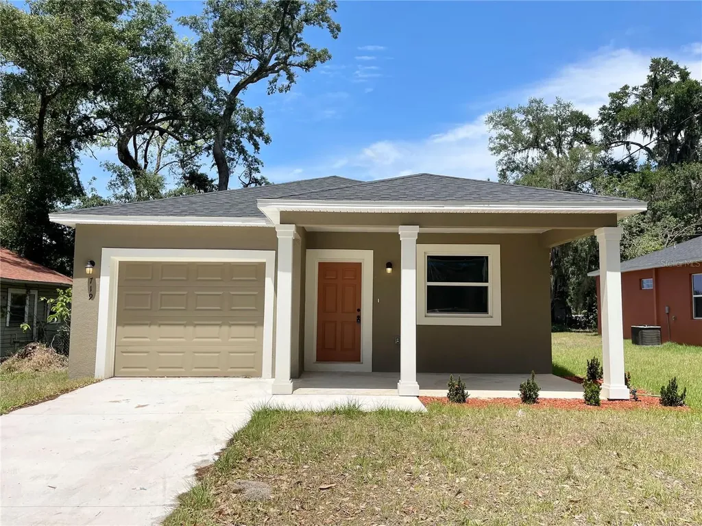 719 Emma Street Lakeland FL 33815