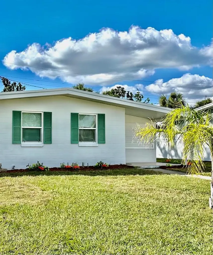 4817 Grobe Street North Port FL 34287