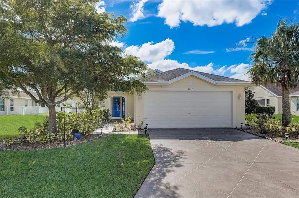5507 71st Street E Palmetto FL 34221