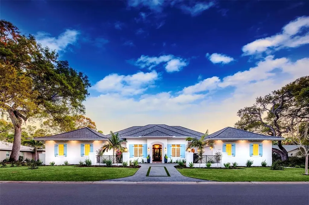 1567 Eastbrook Drive Sarasota FL 34231