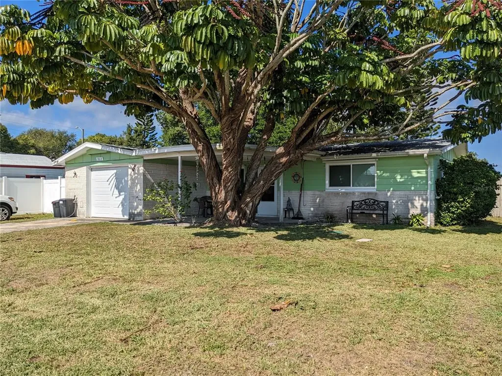 5013 Mile Stretch Drive Holiday FL 34690