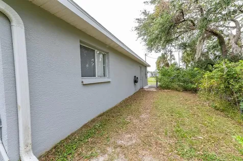 3018 Upland Street North Port FL 34286
