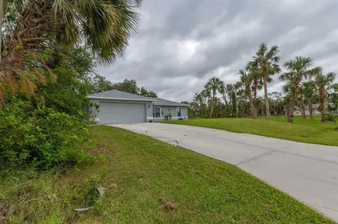 3018 Upland Street North Port FL 34286