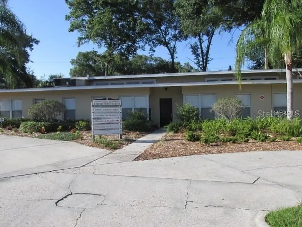 211 Kerneywood Street Lakeland FL 33803
