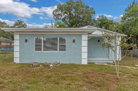 816 E 126th Avenue Tampa FL 33612
