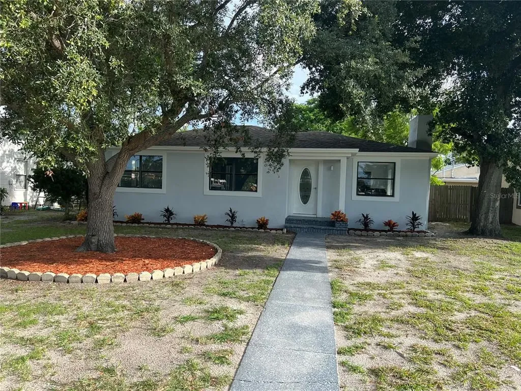 4929 6th Avenue S St Petersburg FL 33707