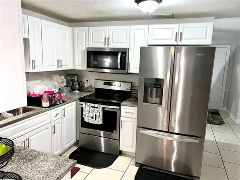 3826 Beechwood Boulevard Tampa FL 33619