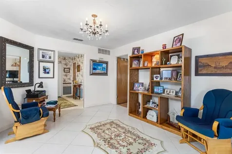 1398 52nd Avenue NE St Petersburg FL 33703