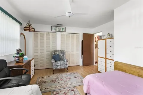 1398 52nd Avenue NE St Petersburg FL 33703