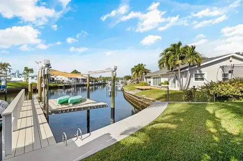 1398 52nd Avenue NE St Petersburg FL 33703