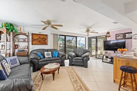 1398 52nd Avenue NE St Petersburg FL 33703