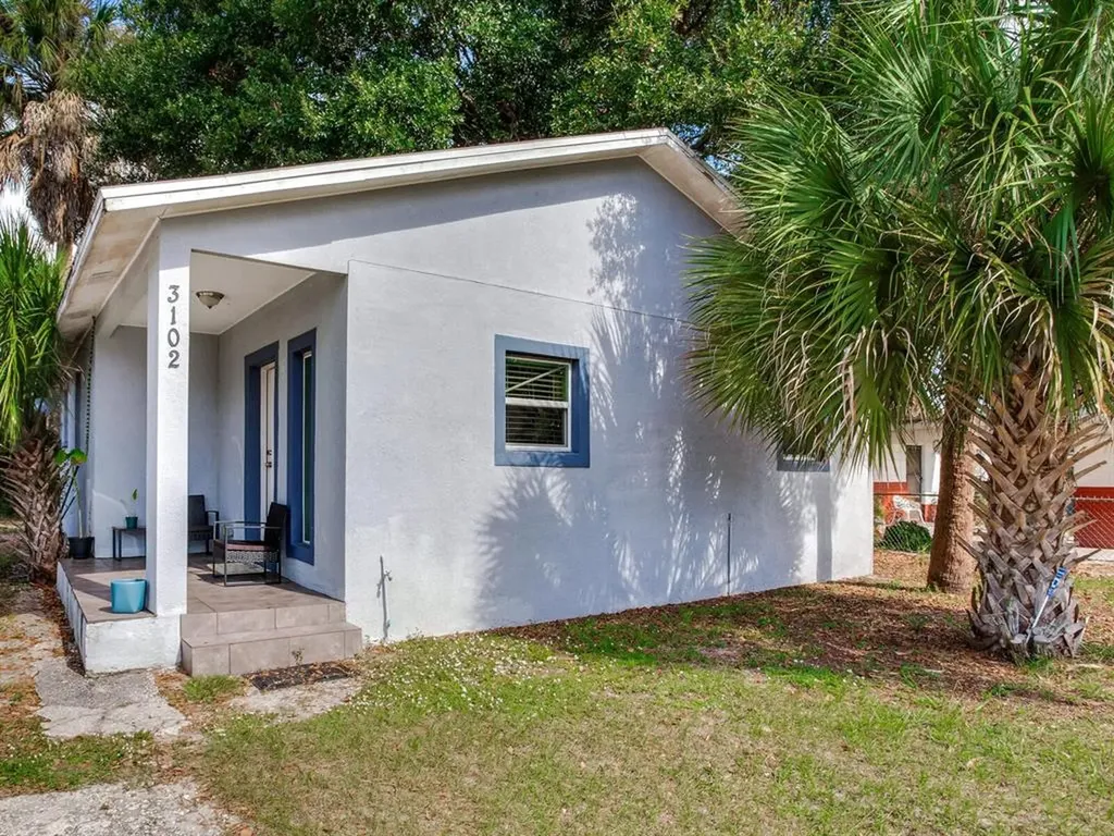 3102 E Mcberry Street Tampa FL 33610