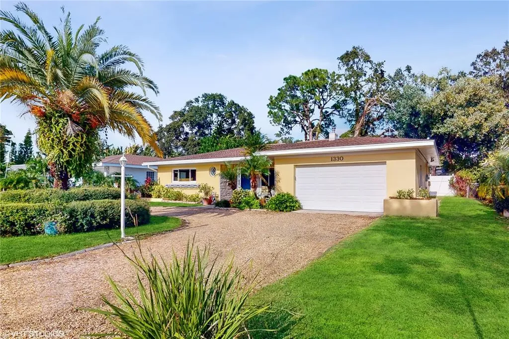1330 Robin Road S St Petersburg FL 33707