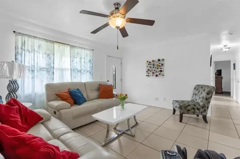 8245 Cyers Lane Orlando FL 32822