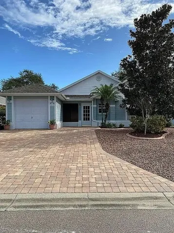 818 Challenger Avenue Davenport FL 33897