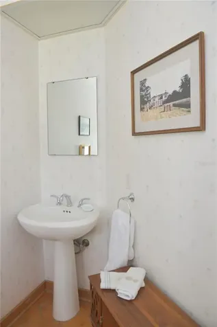 4588 Hadfield Drive Sarasota FL 34235