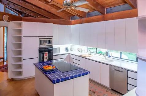 4588 Hadfield Drive Sarasota FL 34235