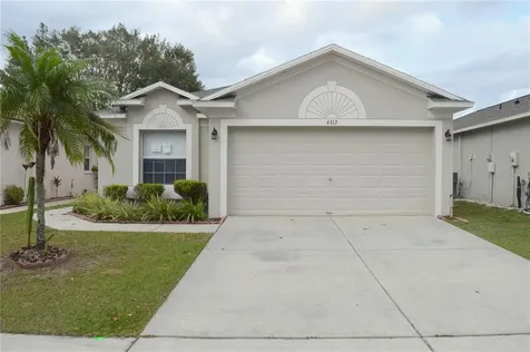 4313 Country Hills Boulevard Plant City FL 33563