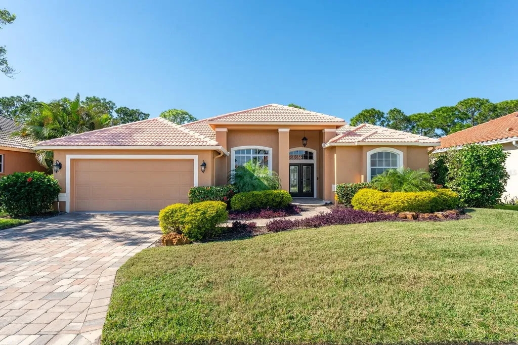 8912 Huntington Pointe Drive Sarasota FL 34238