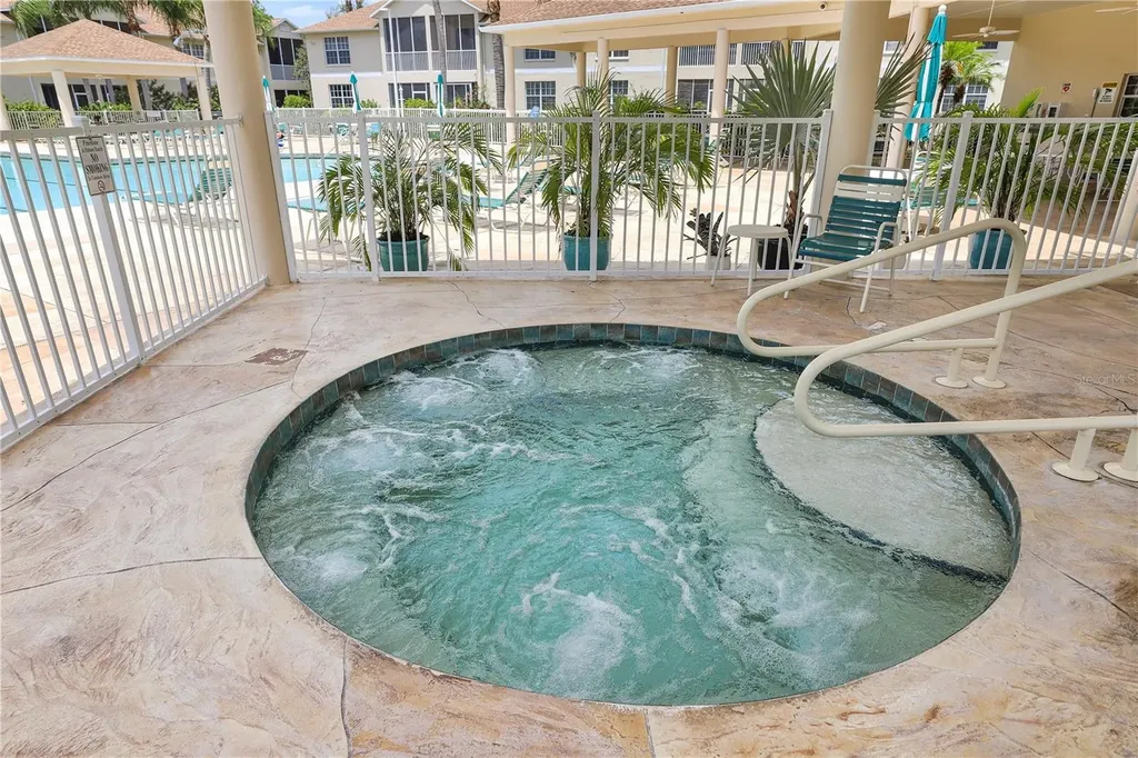 8370 Wingate Drive Sarasota FL 34238